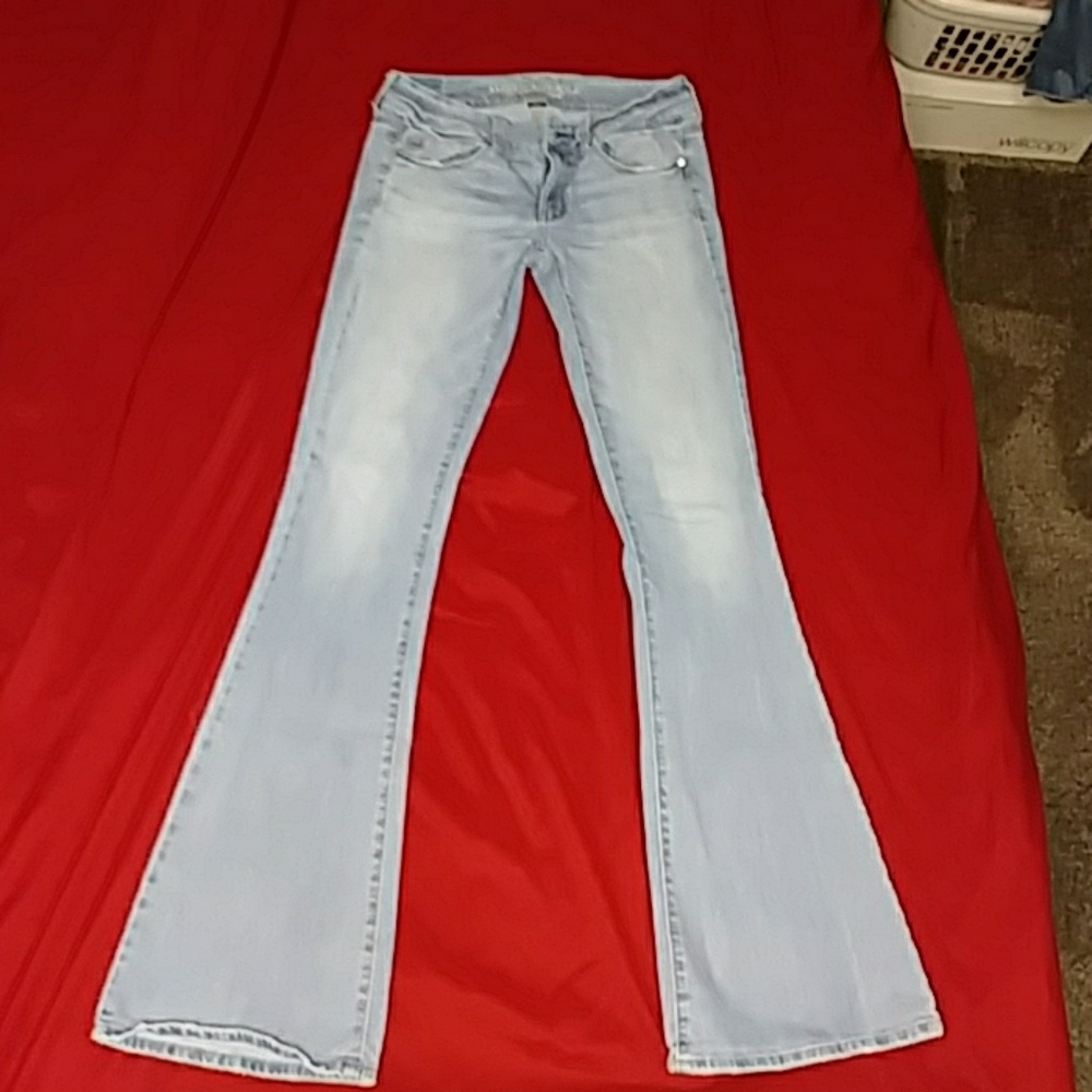 American Eagle Boho Flare Jeans Size 6 X-Long